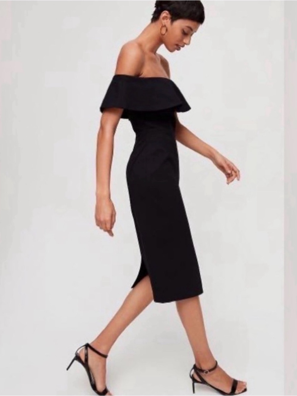 Aritzia Babaton Ruslan Dress Size 6